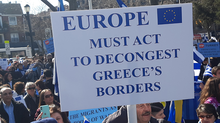 Μεγάλο συλλαλητήριο στη Νέα Υόρκη κατά της παραβίασης των ελληνικών συνόρων