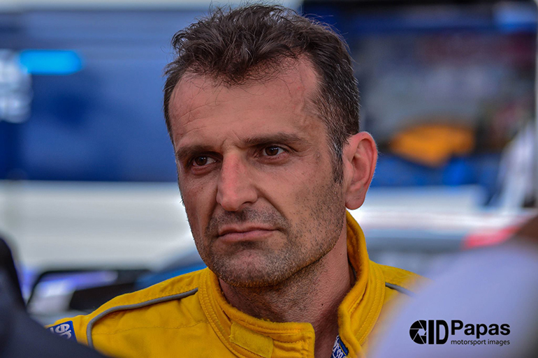 Ο Σωκράτης Τσολακίδης