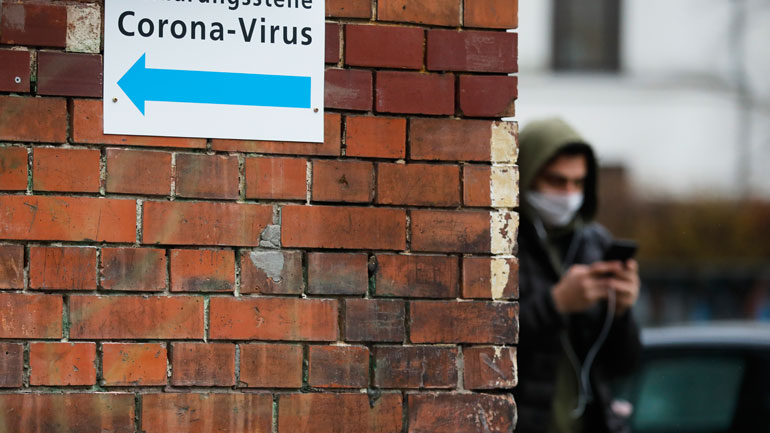 Γερμανία-κορωνοϊός: Ένας από τους θανόντες είχε βεβαρημένο ιατρικό ιστορικό και είχε μετάσχει σε καρναβαλική εκδήλωση