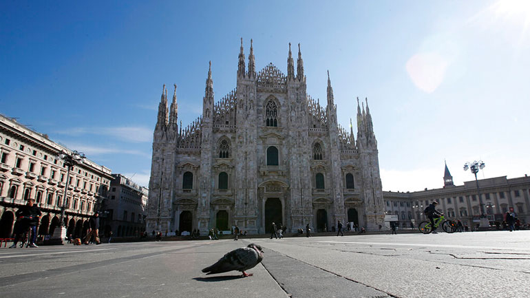 Ιταλία: Η κυβέρνηση θα αυξήσει τις δαπάνες στο πλαίσιο μιας «μαζικής θεραπείας σοκ» κατά του κορωνοϊού