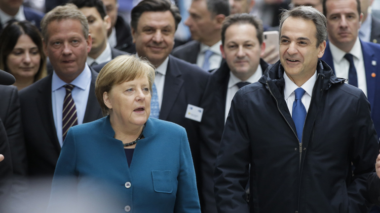 Στηρίζει την Ελλάδα, κατανοεί την Τουρκία η Μέρκελ