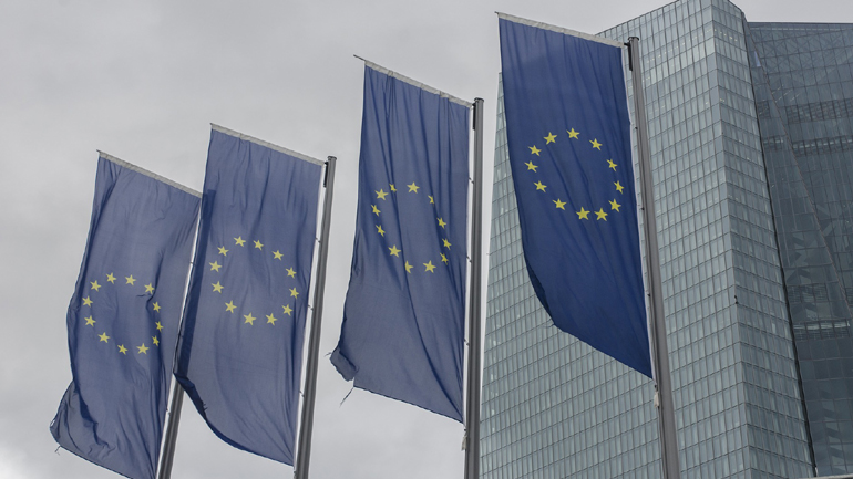 Με κορωνοϊό διαγνώστηκε εργαζόμενος της ΕΚΤ – Από το σπίτι τους εργάζονται 100 συνάδελφοί του