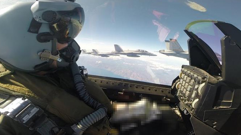 Συνεκπαίδευση Ελλήνων χειριστών F-16 με τo αεροπλανοφόρο USS Dwight D. Eisenhower