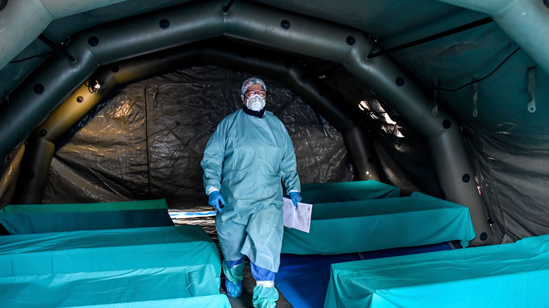 Κλείνουν λόγω κορωνοϊού τα σύνορα της Σλοβενίας με την Ιταλία