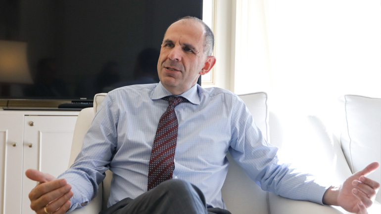 Γεραπετρίτης: «Δεν είναι δεσμευτική η απόφαση της ΕΕΑ»