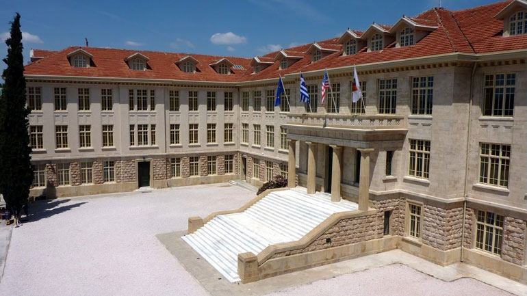 Περί ατομικής και συλλογικής ευθύνης Περί ατομικής και συλλογικής ευθύνης