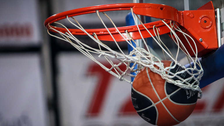 Μπάσκετ: Αναστέλλει τη λειτουργία των Ακαδημιών του και ο Ολυμπιακός