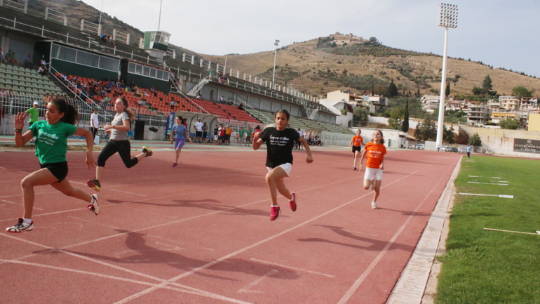 Κορωνοϊός: Αναστέλλονται όλοι οι σχολικοί αθλητικοί αγώνες στην Ελλάδα