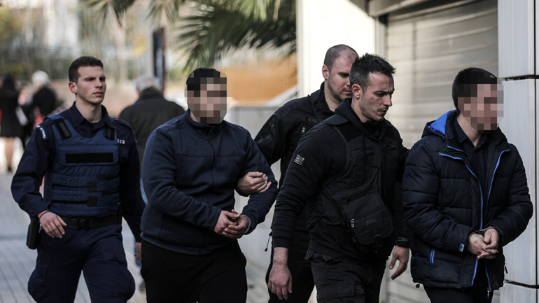 Δίκη για τη δολοφονία Τοπαλούδη: «Παντού στο σπίτι υπήρχαν κηλίδες αίματος»