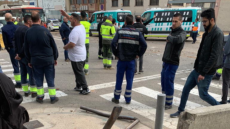 Ισχυρή έκρηξη σε εργοστάσιο χημικών στην Βαρκελώνη με έναν νεκρό