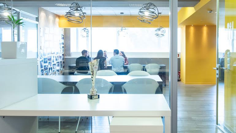 BAT Hellas: Smart Working για τους εργαζόμενους με εργασία από το σπίτι-Κανονικά οι αυξήσεις αποδοχών