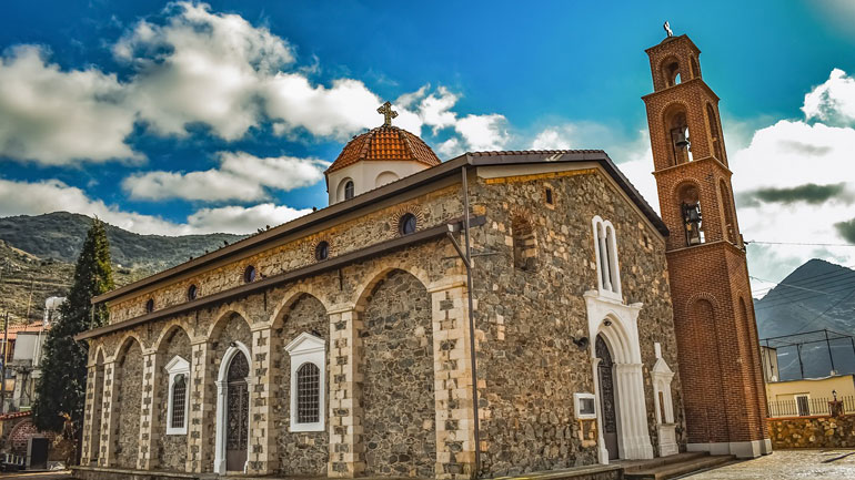 Μητροπολίτης Κηφισίας: «Μην εκτίθεστε σε κίνδυνο δοκιμάζοντας την προστασία του Θεού»