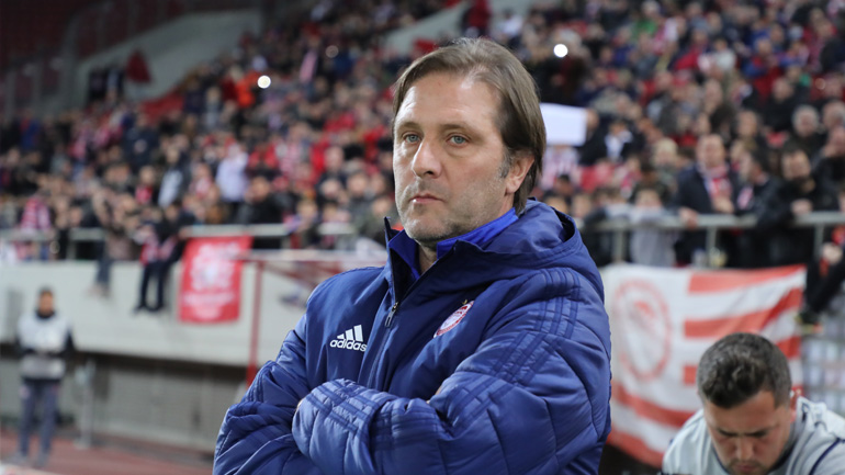 Μήνυμα Μαρτίνς στο Twitter για Μαρινάκη και Ολυμπιακό