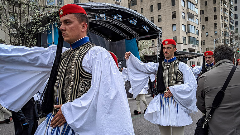 Ακυρώνονται οι παρελάσεις της 25ης Μαρτίου λόγω κορωνοϊού