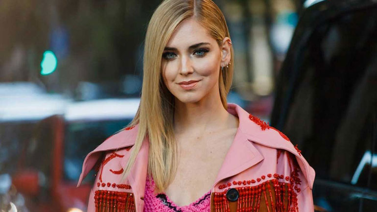 Η διάσημη fashion blogger Chiara Ferragni συγκέντρωσε πάνω από 3 εκατομμύρια ευρώ για τον κορωνοϊό!