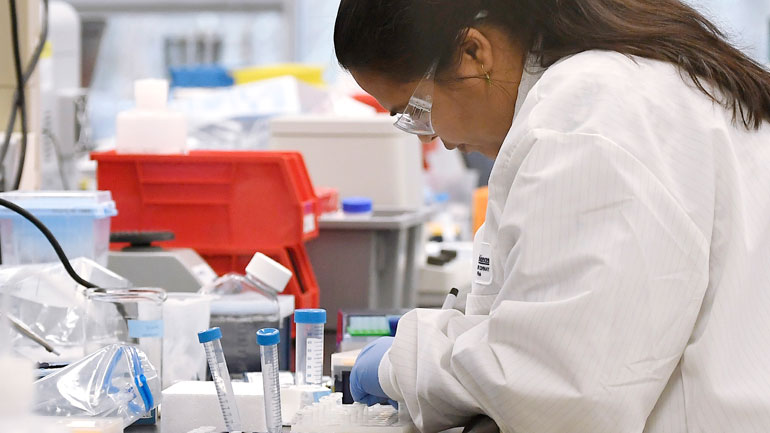 Κύπρος-Covid-19: Δεν θα καταπλεύσει στη Λεμεσό κρουαζιερόπλοιο με ύποπτο κρούσμα