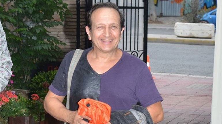 Σπύρος Μπιμπίλας: «Θα μπω στο Καφέ της Χαράς και θα κάνω έναν σκοτεινό τύπο…»