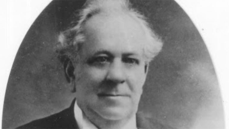 Τιμητική πλακέτα για τον πρωτοπόρο της κινηματογραφικής βιομηχανίας, Ουίλιαμ Χάγκαρ