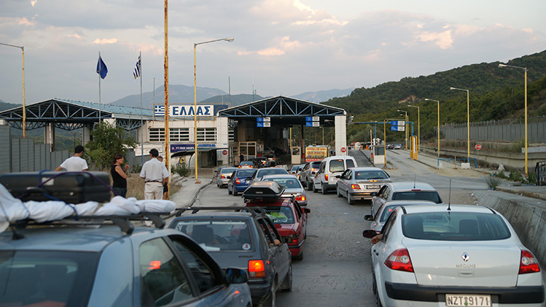 Η Αλβανία κλείνει όλες τις χερσαίες διαβάσεις με Ελλάδα, Μαυροβούνιο, Βόρεια Μακεδονία και Κόσοβο