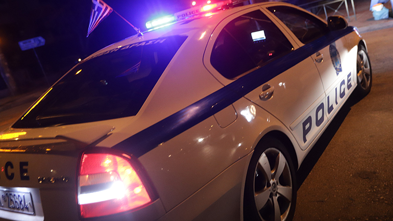 Λάρισα: Δύο συλλήψεις για παραβίαση των μέτρων κατά του κορωνοϊού