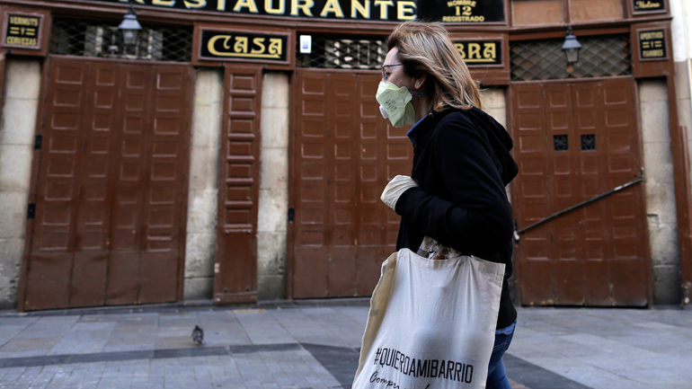 Ισπανία: 1.500 νέα κρούσματα κορωνοϊού, η Σεβίλη αναστέλλει τις πομπές της Μεγάλης Εβδομάδας