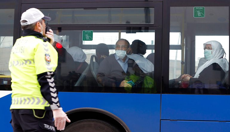 Τουρκία: Σε καραντίνα χιλιάδες προσκυνητές που επέστρεψαν από την Σαουδική Αραβία