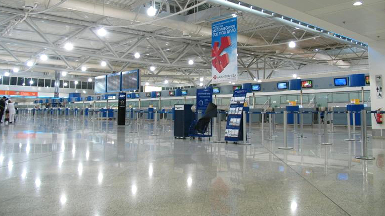 Αναστέλλονται όλες οι πτήσεις από και προς Ισπανία