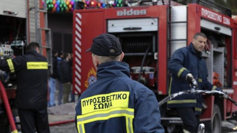Φωτιά σε μαγαζί με κινέζικα ρούχα στη Θεσσαλονίκη