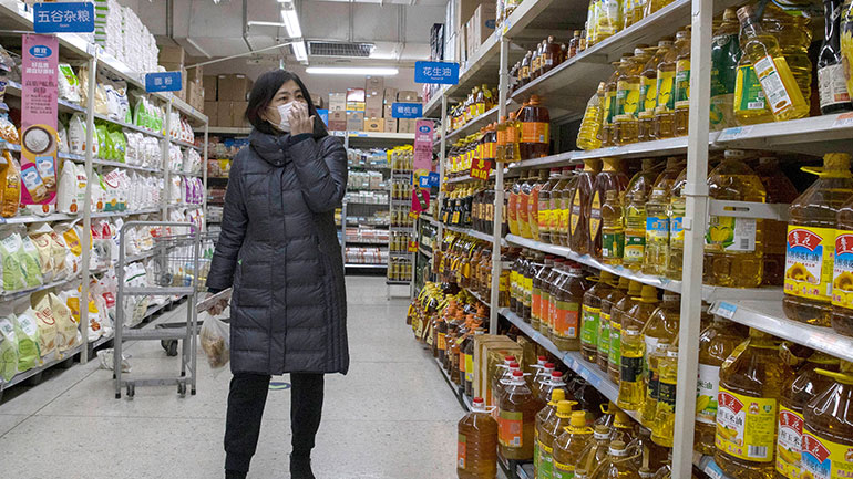 Κορωνοϊός: Το Πεκίνο λειτουργεί εκ νέου νοσοκομειακή μονάδα για «εισαγόμενα» κρούσματα