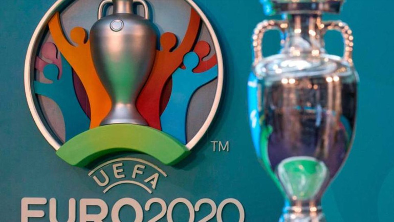 Η Ρωσία προσφέρεται να διοργανώσει το Euro 2020