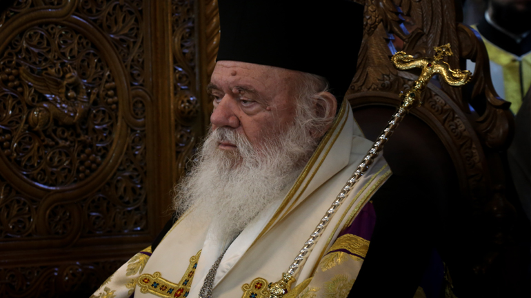 Συνεδριάζει η Διαρκής Ιερά Σύνοδος – Παρών και ο λοιμωξιολόγος Σ. Τσιόρδας