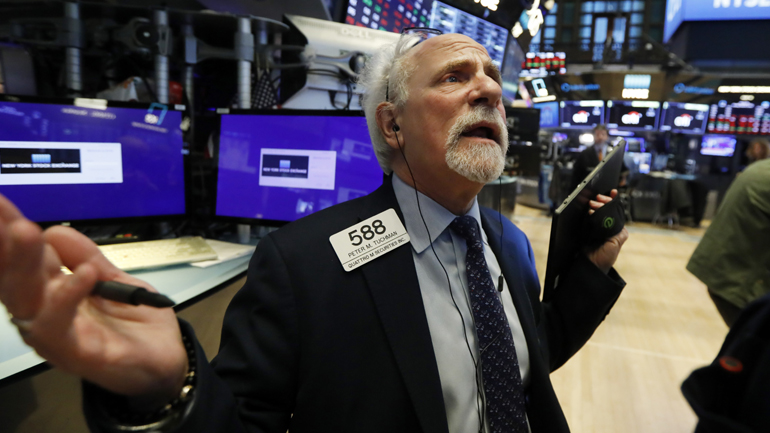 Πανικός στη Γουόλ Στριτ: Με πτώση σχεδόν 13% έκλεισε ο Dow Jones