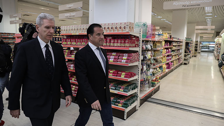 Άδωνις Γεωργιάδης: Υπάρχει επάρκεια 1,2 εκατ. μάσκες – Θα δοθούν 350.000 αντισηπτικά στην αγορά άμεσα