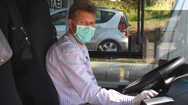 Κορωνοϊός: Οδηγίες του ΥΠΕΞ σχετικά με μετακινήσεις Ελλήνων από και προς το εξωτερικό