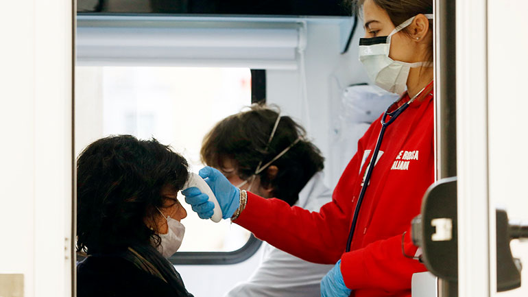 Κορωνοϊός: Ο Παγκόσμιος Οργανισμός Υγείας καλεί τις ευρωπαϊκές χώρες να λάβουν τα «πλέον τολμηρά» μέτρα