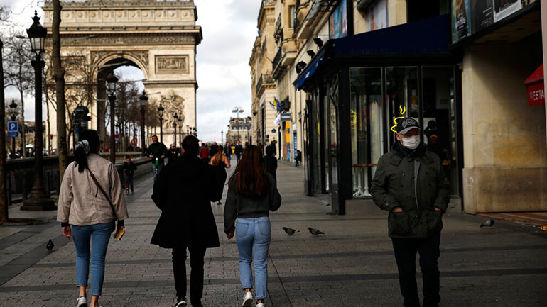 Γαλλία: Η κυβέρνηση θα μπορούσε να εθνικοποιήσει μεγάλες εταιρείες