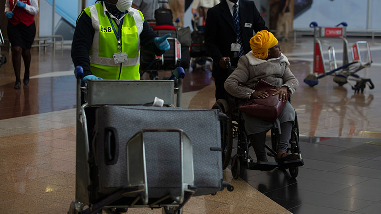 Νότια Αφρική-Κορωνοϊός: Σε καραντίνα ένα κρουαζιερόπλοιο και ένα φορτηγό πλοίο λόγω ύποπτου κρούσματος