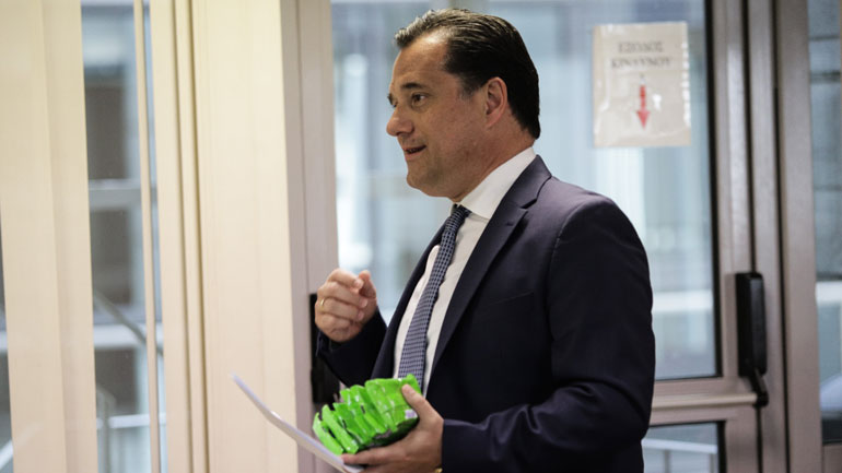 Τα έξι μέτρα για τη στήριξη επιχειρήσεων και επαγγελματιών