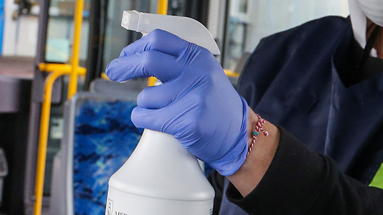 Κορωνοϊός: Οδηγίες απολύμανσης αυτοκινήτου