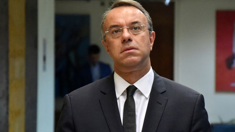 Από ώρα σε ώρα η ανακοίνωση νέων μέτρων για την οικονομία και τις συναθροίσεις