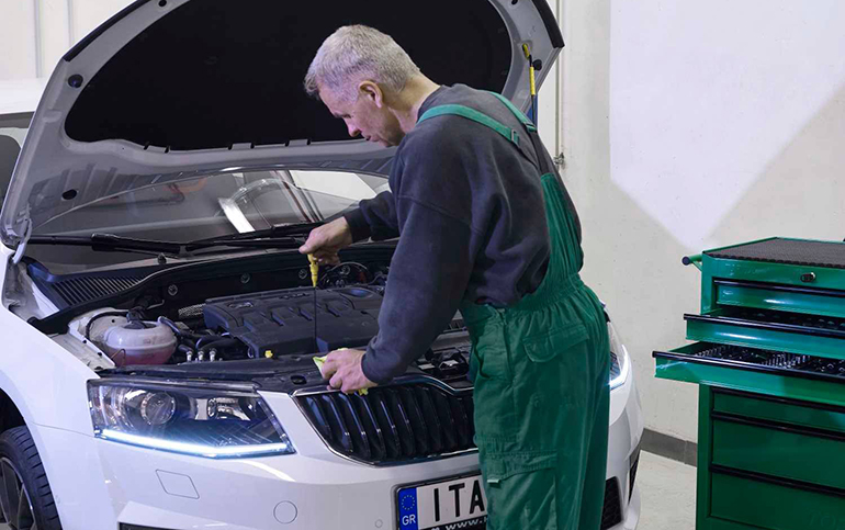 Τα σημεία Service θα παραμείνουν ανοικτά, όλες τις εργάσιμες ημέρες από τις 08:00 έως τις 16:00 για τις έκτακτες περιπτώσεις