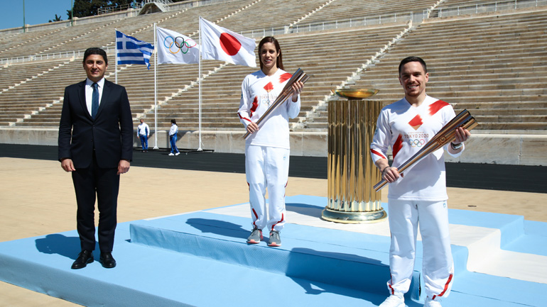 Παράδοση της Φλόγας στην Ολυμπιακή Επιτροπή του Τόκιο