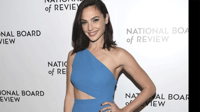 Γκαλ Γκαντότ: «Η παραμονή στο σπίτι είναι η υπερδύναμή μου!»