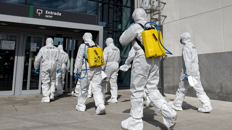 Κορωνοϊός: Η Ισπανία κλείνει όλα τα ξενοδοχεία