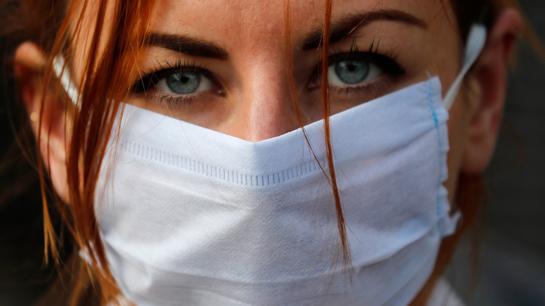 Η Βρετανία καλεί 65.000 πρώην γιατρούς και νοσηλευτές να επιστρέψουν στα πόστα τους