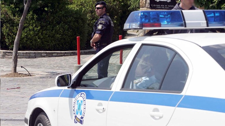 Για επίθεση κατά μετανάστη κατηγορούνται τέσσερις Ροδίτες