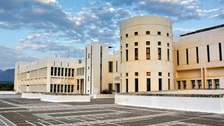 Ηράκλειο: Ορκωμοσία φοιτητών Ιατρικής με τηλεδιάσκεψη Ηράκλειο: Ορκωμοσία φοιτητών Ιατρικής με τηλεδιάσκεψη