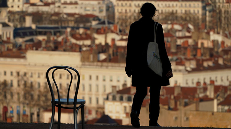 Γαλλία: Στους 78 οι θάνατοι από τον κορωνοϊό σε 24 ώρες – 450 συνολικά οι νεκροί