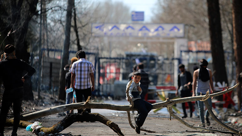 Αλεξανδρούπολη: Μεγάλη αναμονή και ουρά χιλιομέτρων στο τελωνείο των Κήπων