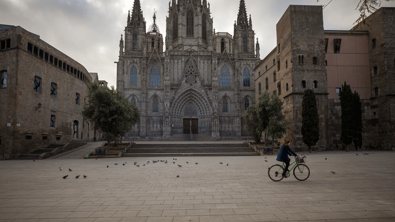 Ισπανία: Στους 1.326 οι θάνατοι από τον COVID-19